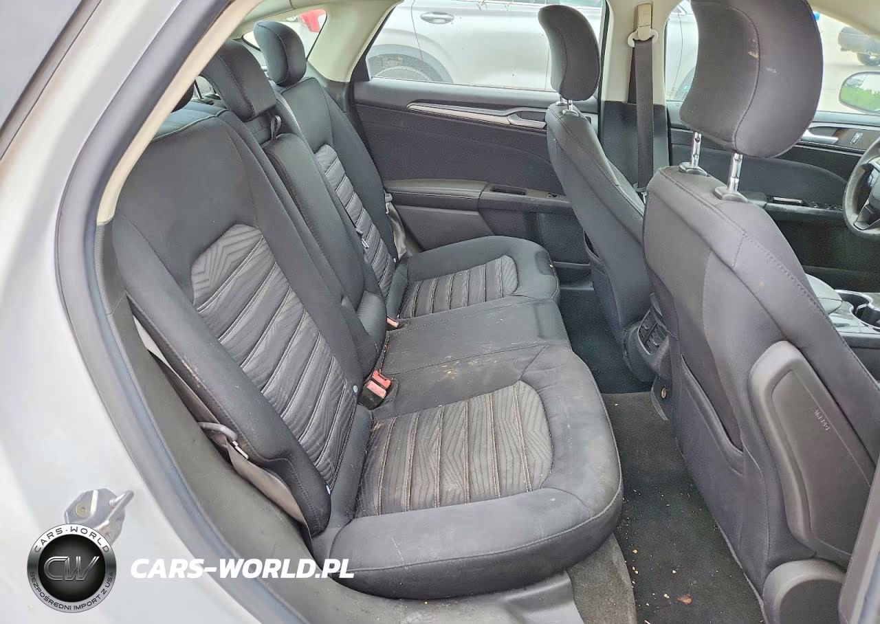 2016 Ford Fusion Se VIN:3FA6P0H74GR284434 - 10