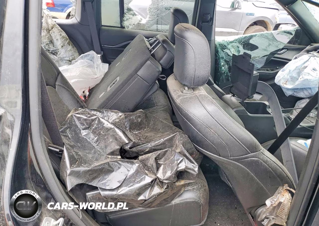 2025 Jeep Grand Cherokee Laredo VIN:1C4RJHAG1SC336725 - 10