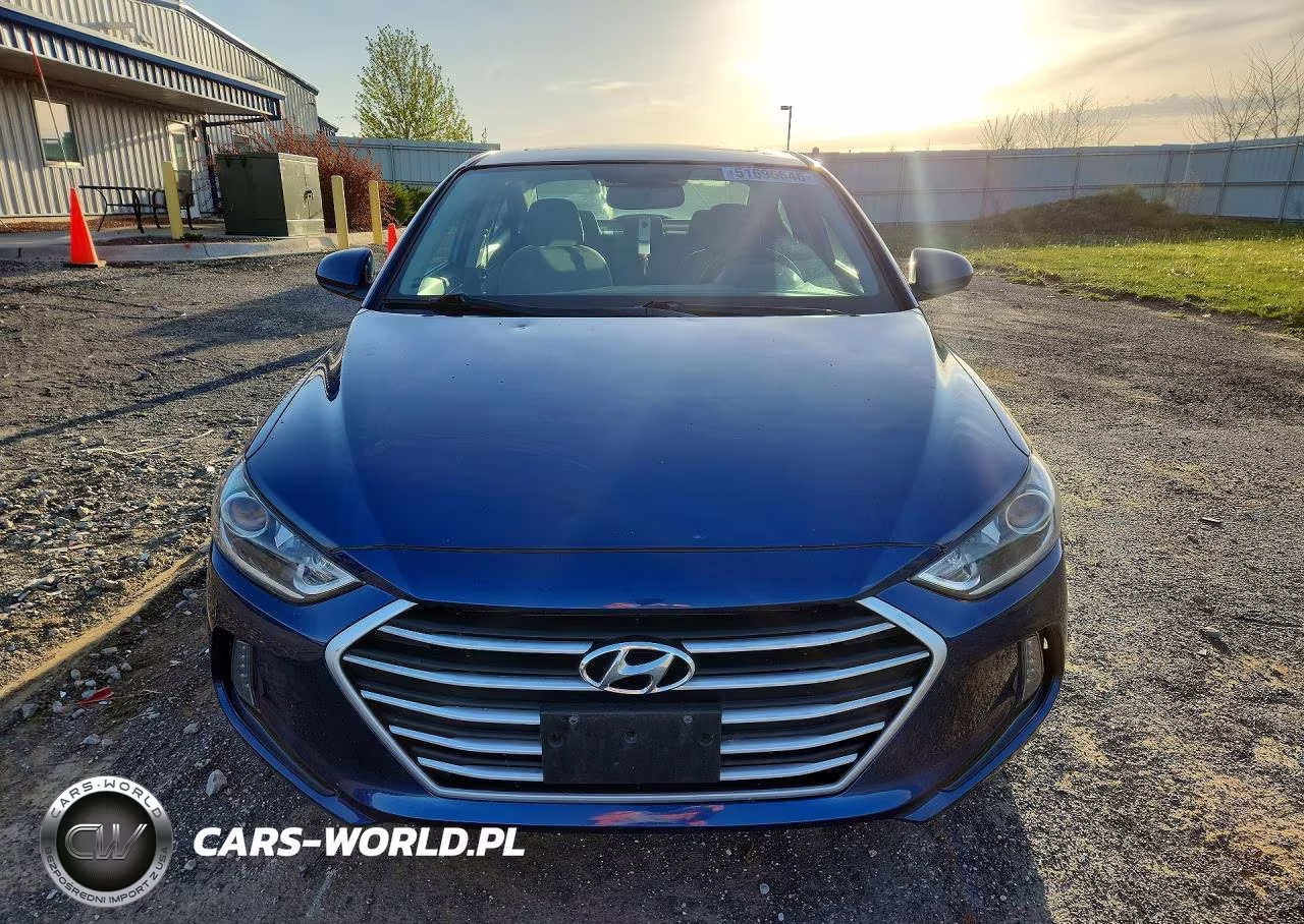 2018 Hyundai Elantra Value Edition VIN:5NPD84LF8JH347971 - 5