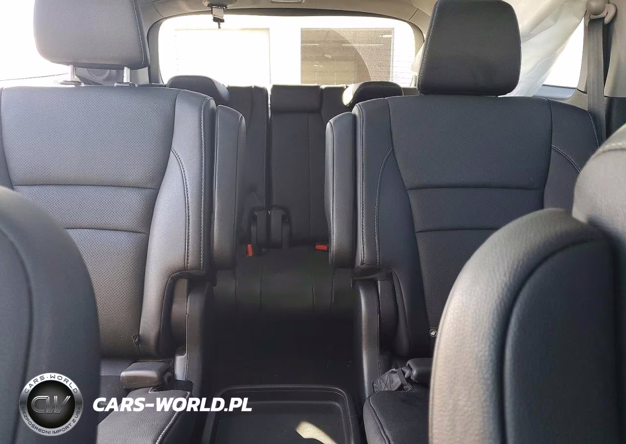 2022 Honda Pilot Elite VIN:5FNYF6H0XNB024162 - 10