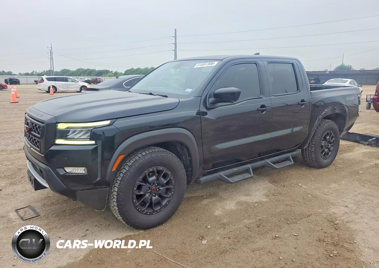 2022 Nissan Frontier Pro-X