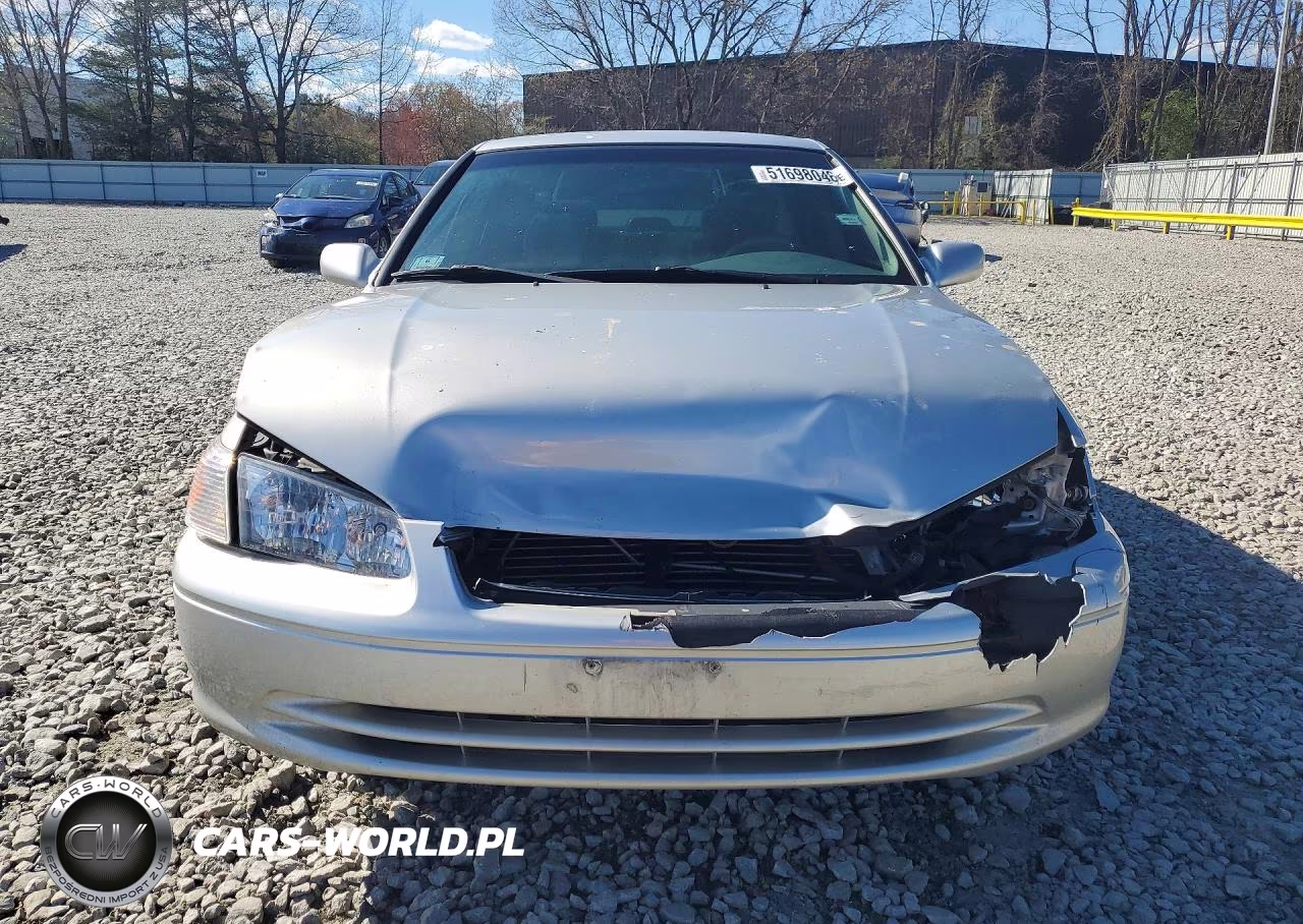 2001 Toyota Camry Le V6 VIN:4T1BF22K51U959353 - 5