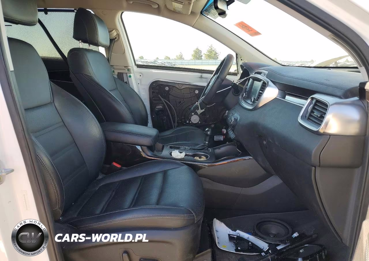 2017 Kia Sorento VIN:5XYPHDA59HG303132 - 7