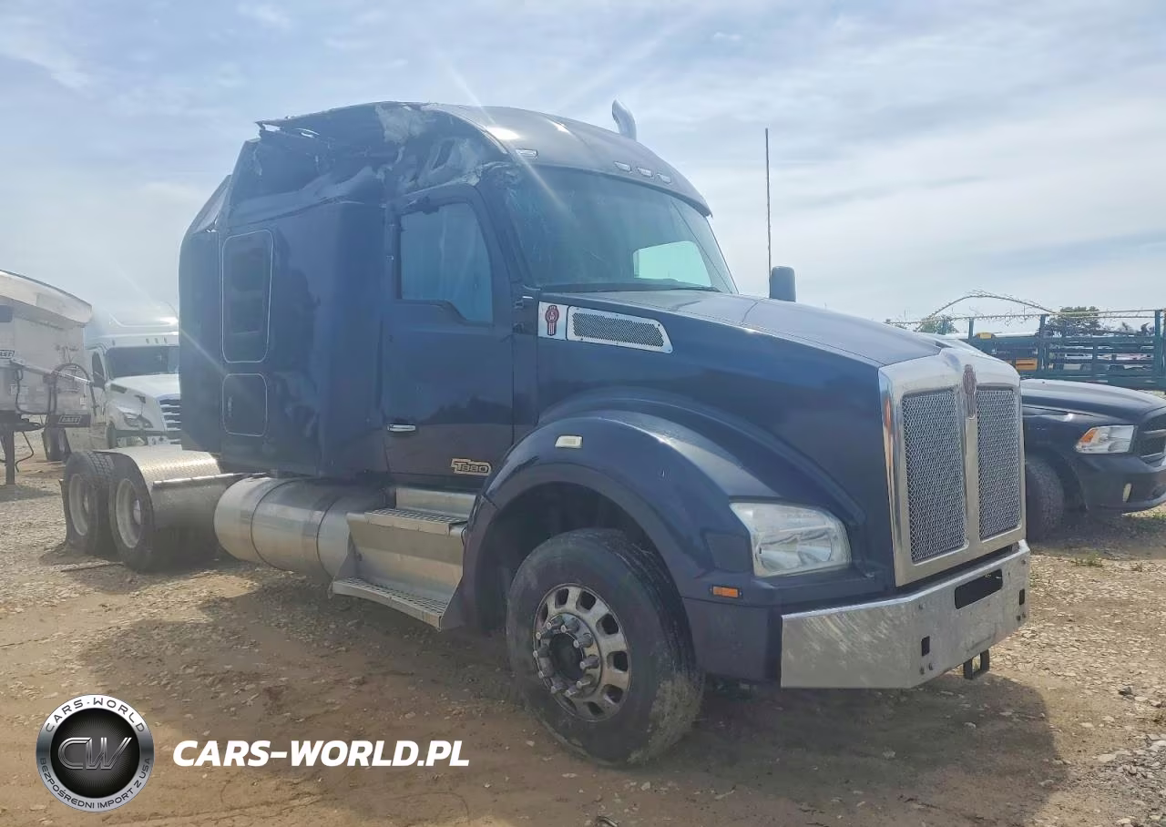 2016 Kenworth Construction T880