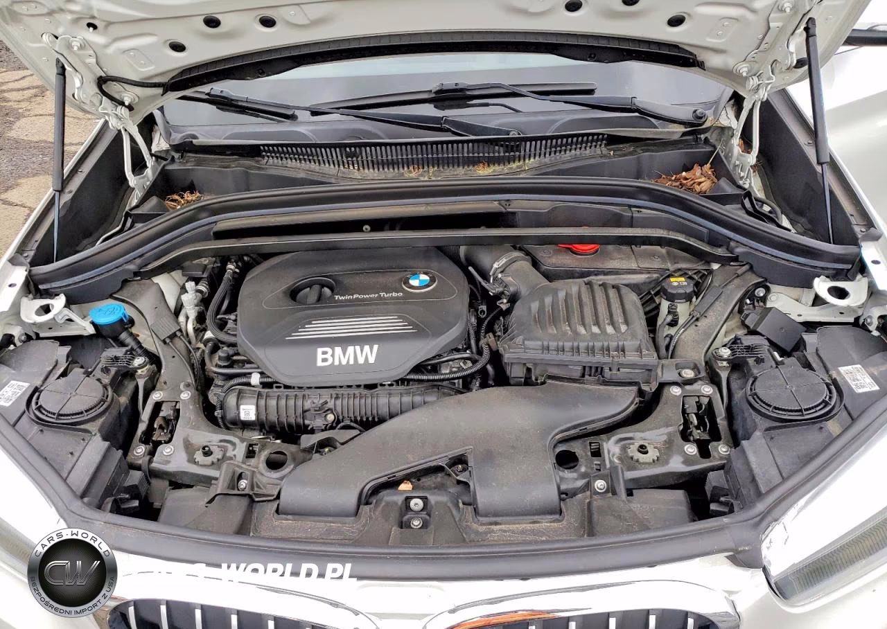 2018 BMW X1 xDrive28I VIN:WBXHT3C36J5K28786 - 12