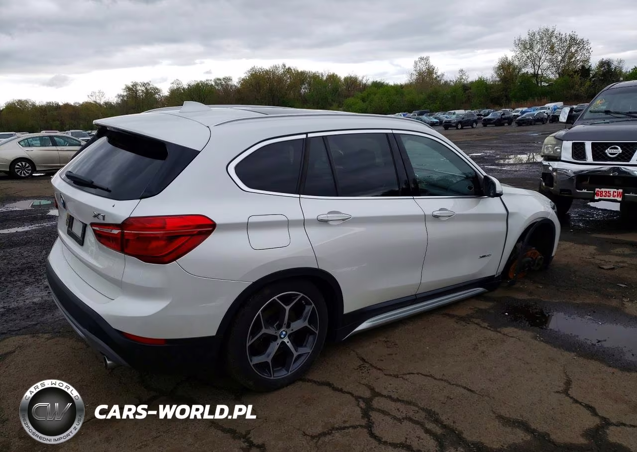 2018 BMW X1 xDrive28I VIN:WBXHT3C36J5K28786 - 3