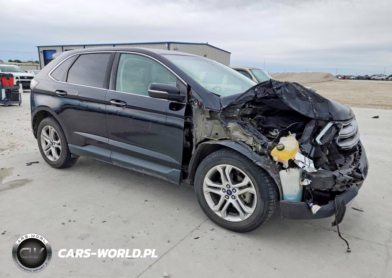 2017 Ford Edge Titanium VIN:2FMPK3K99HBC04615 - 4