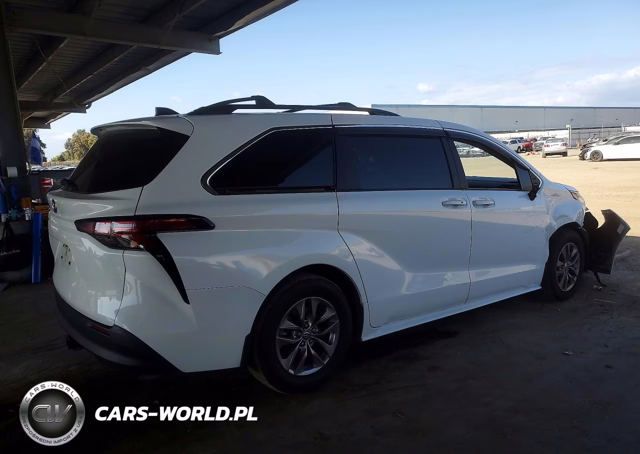 2021 Toyota Sienna Le VIN:5TDBRKECXMS040263 - 3