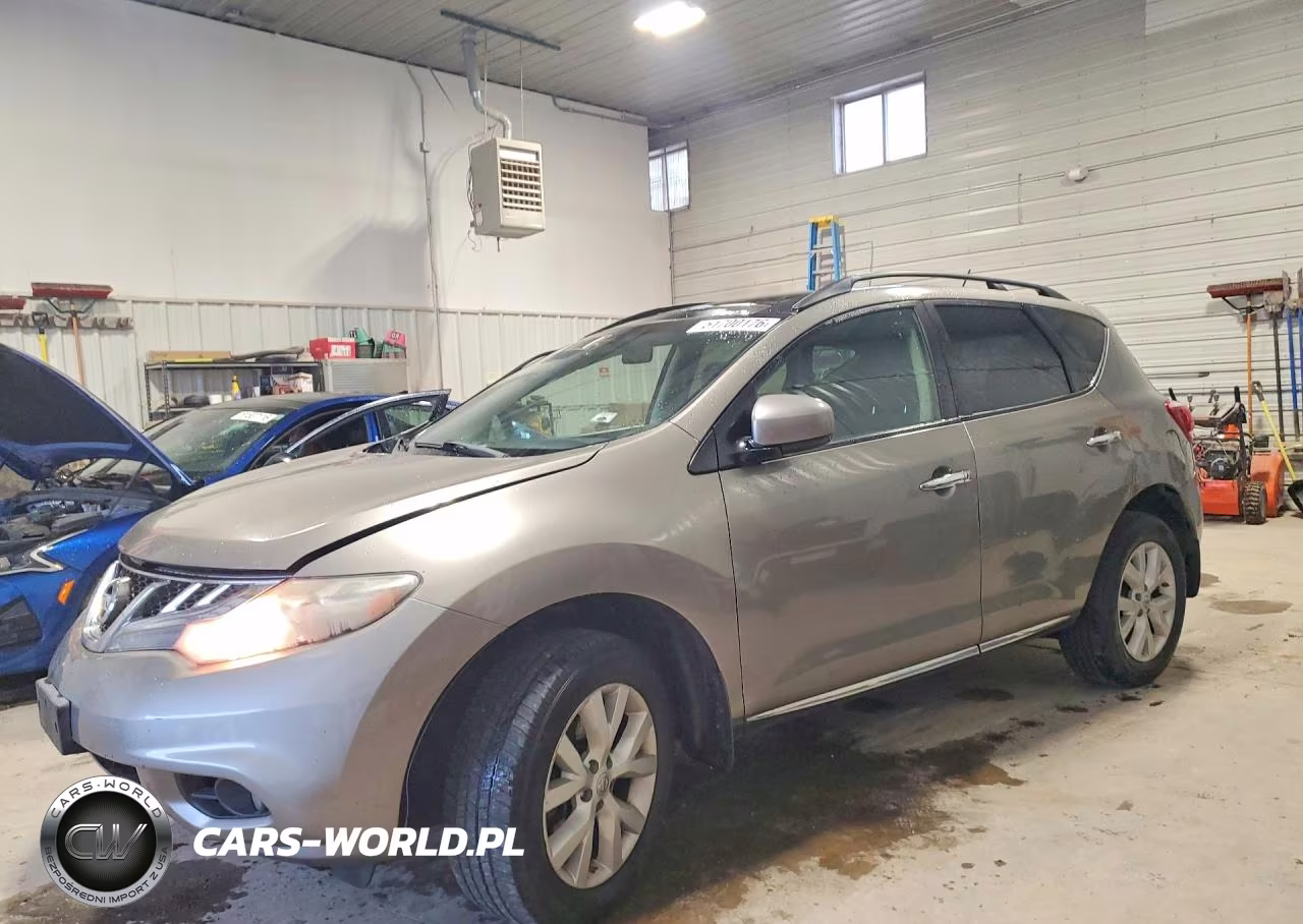 2011 Nissan Murano S