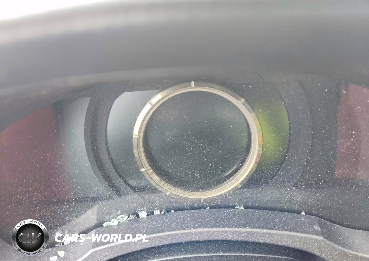 2018 Lexus Is 300 VIN:JTHC81D23J5033245 - 9