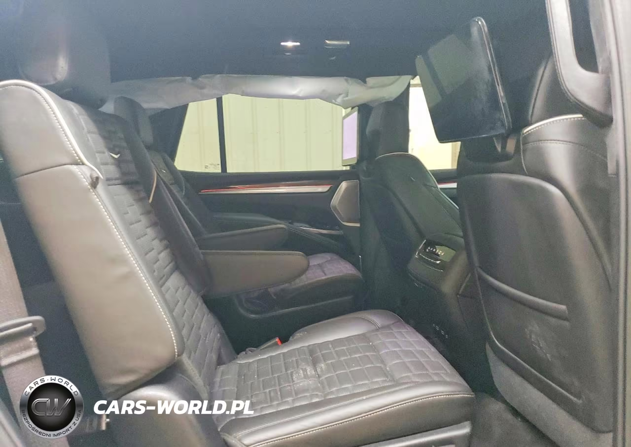 2025 Cadillac Escalade Sport Platinum VIN:1GYS9GRL8SR157286 - 11