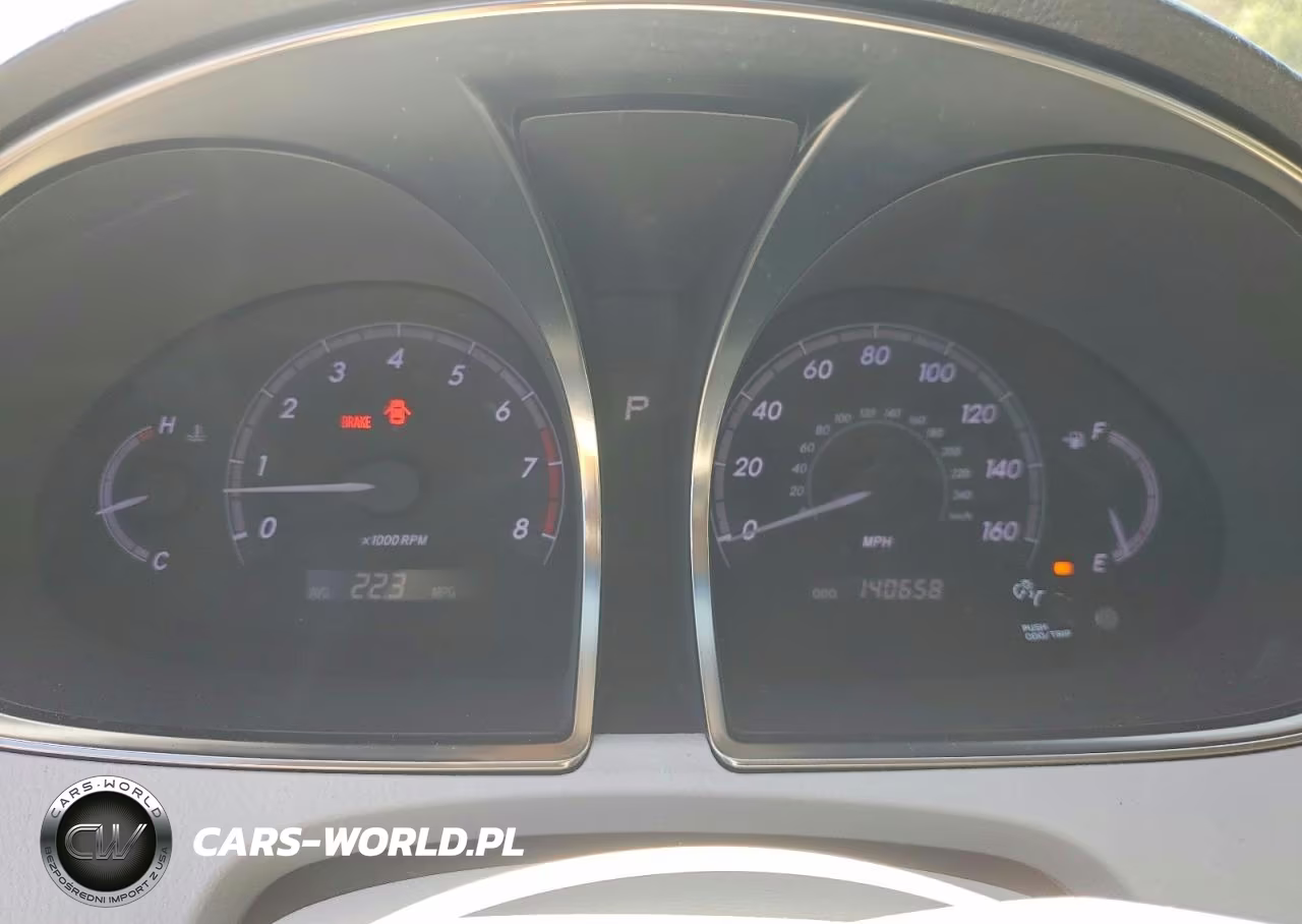 2011 Toyota Avalon Limited VIN:4T1BK3DB7BU384172 - 9