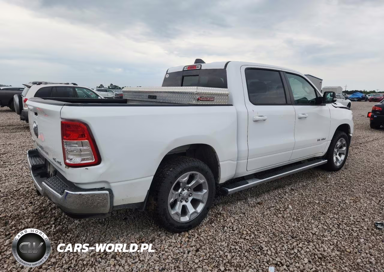 2021 Ram 1500 Big Horn VIN:1C6SRFFT5MN567498 - 3
