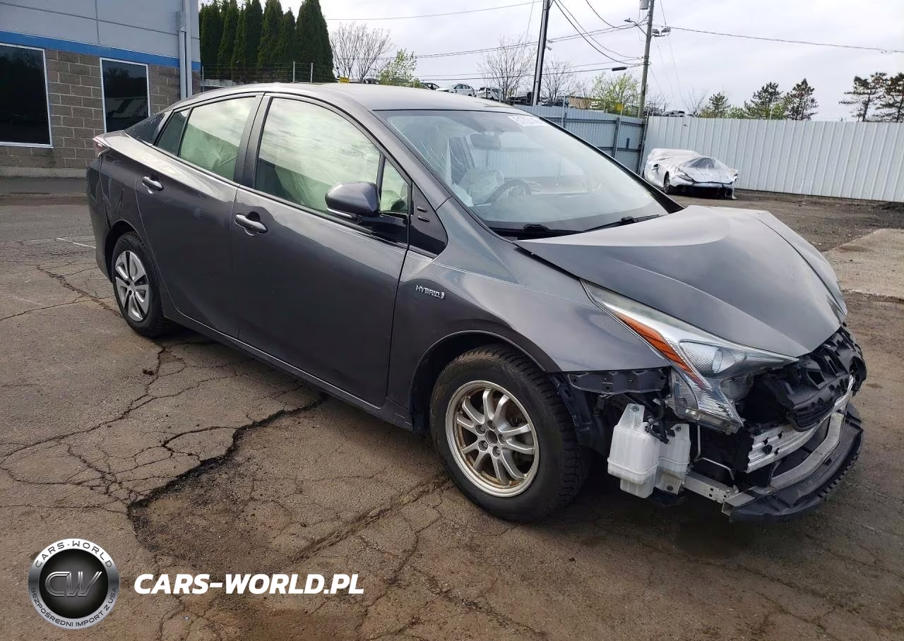 2016 Toyota Prius Three VIN:JTDKARFU1G3504795 - 4