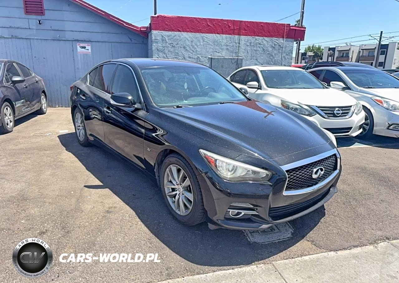 2015 Infiniti Q50 Base