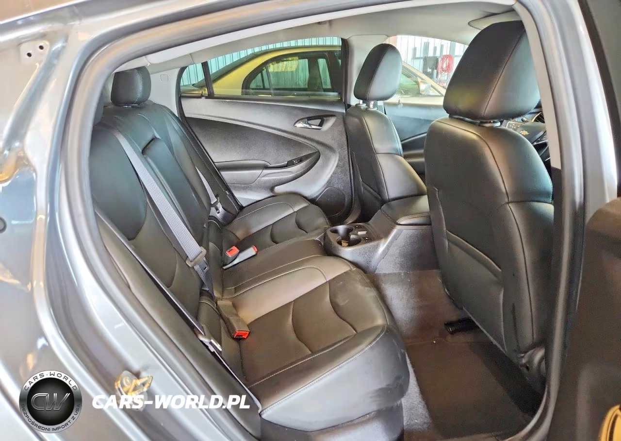 2018 Chevrolet Volt Premier VIN:1G1RD6S58JU129503 - 10