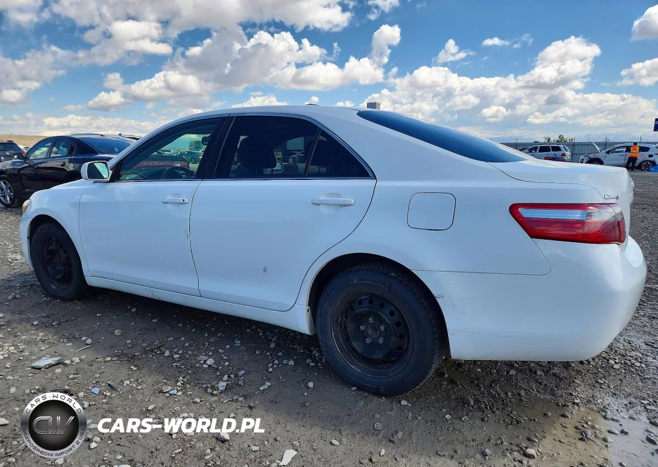 2008 Toyota Camry Le VIN:4T4BE46K38R045742 - 2