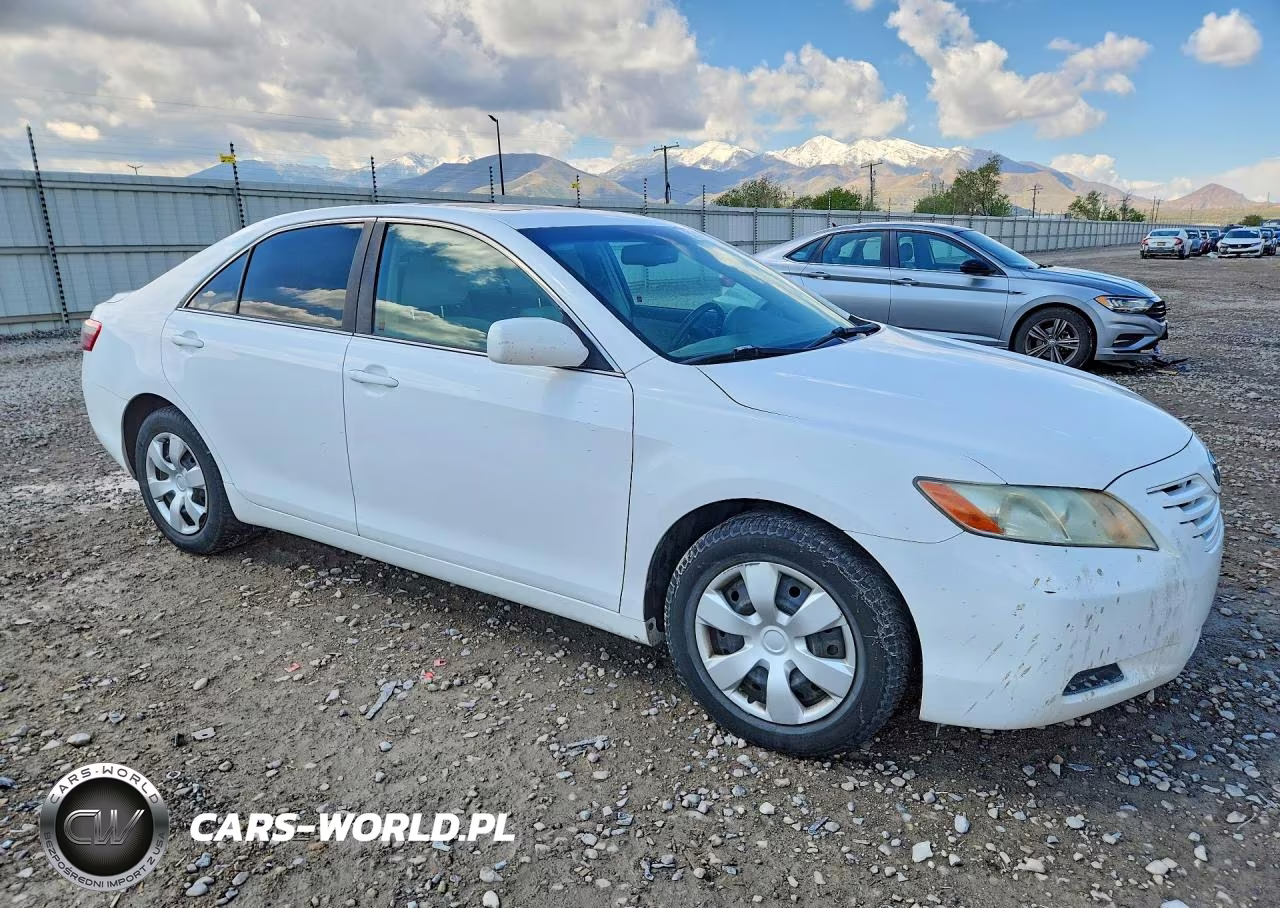2008 Toyota Camry Le VIN:4T4BE46K38R045742 - 4
