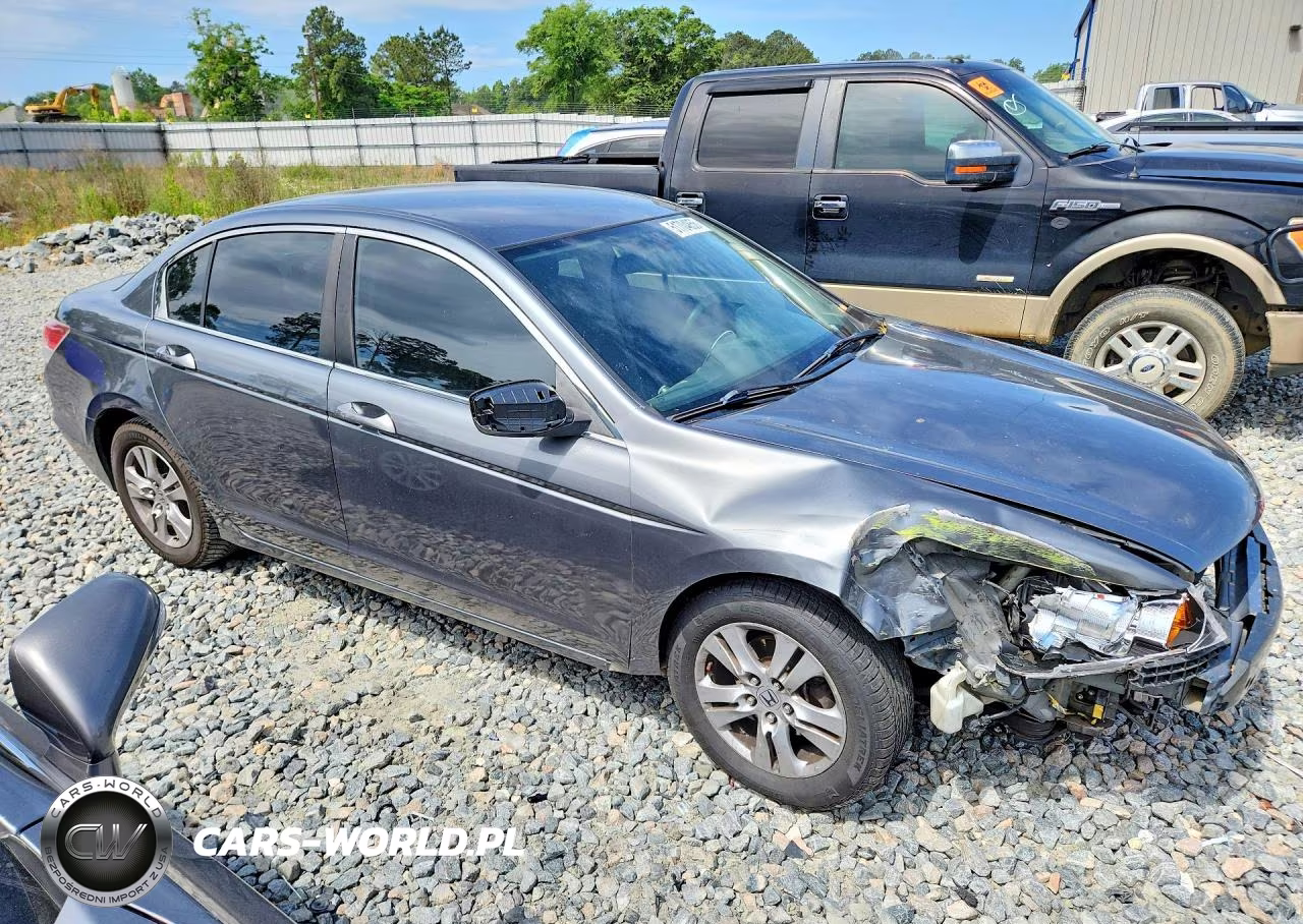 2011 Honda Accord Lxp VIN:1HGCP2F45BA001836 - 4