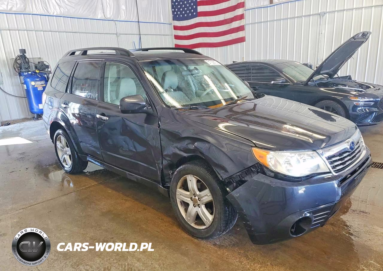 2010 Subaru Forester 2.5X Premium VIN:JF2SH6CC0AH794433 - 4