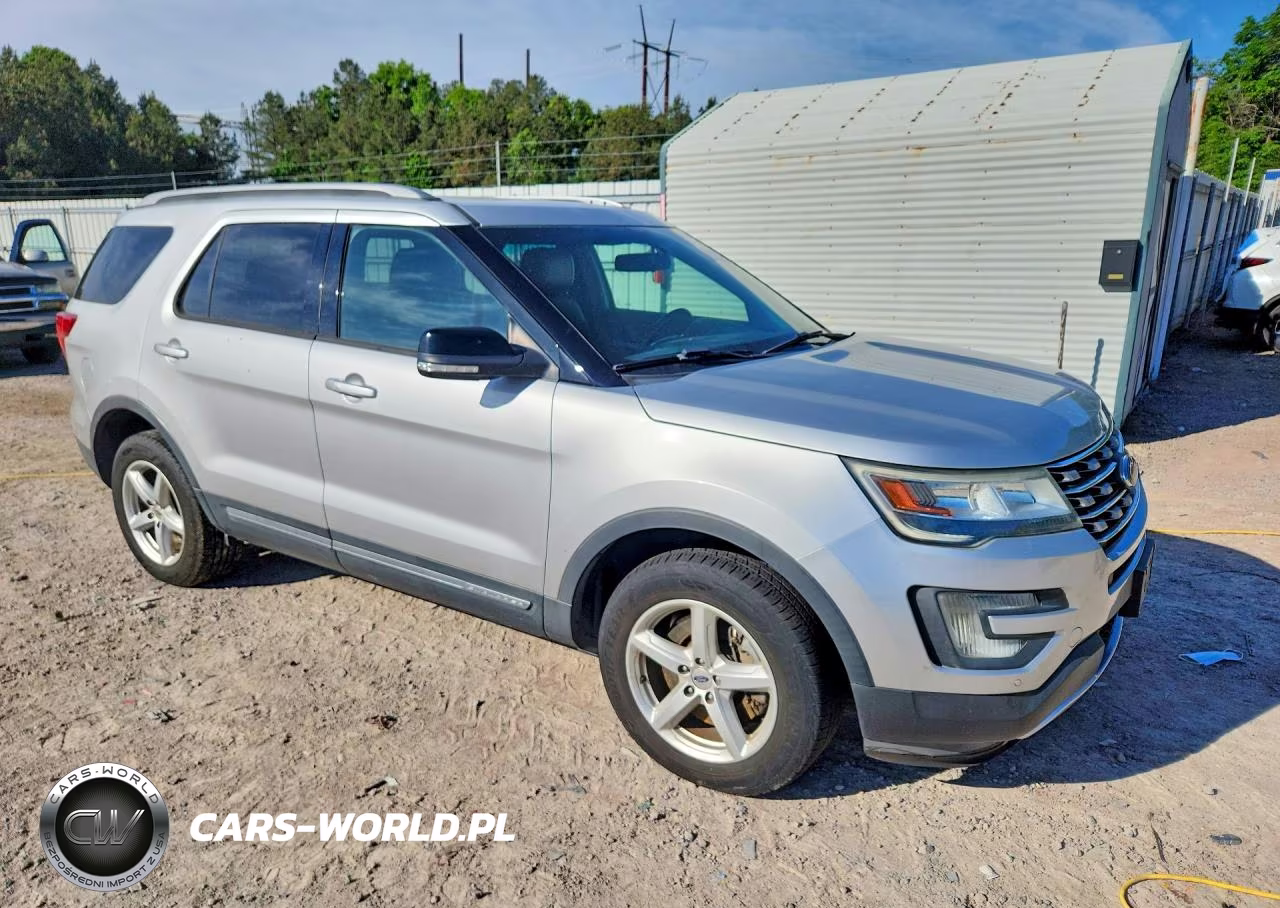 2016 Ford Explorer Xlt VIN:1FM5K8D89GGB81837 - 4