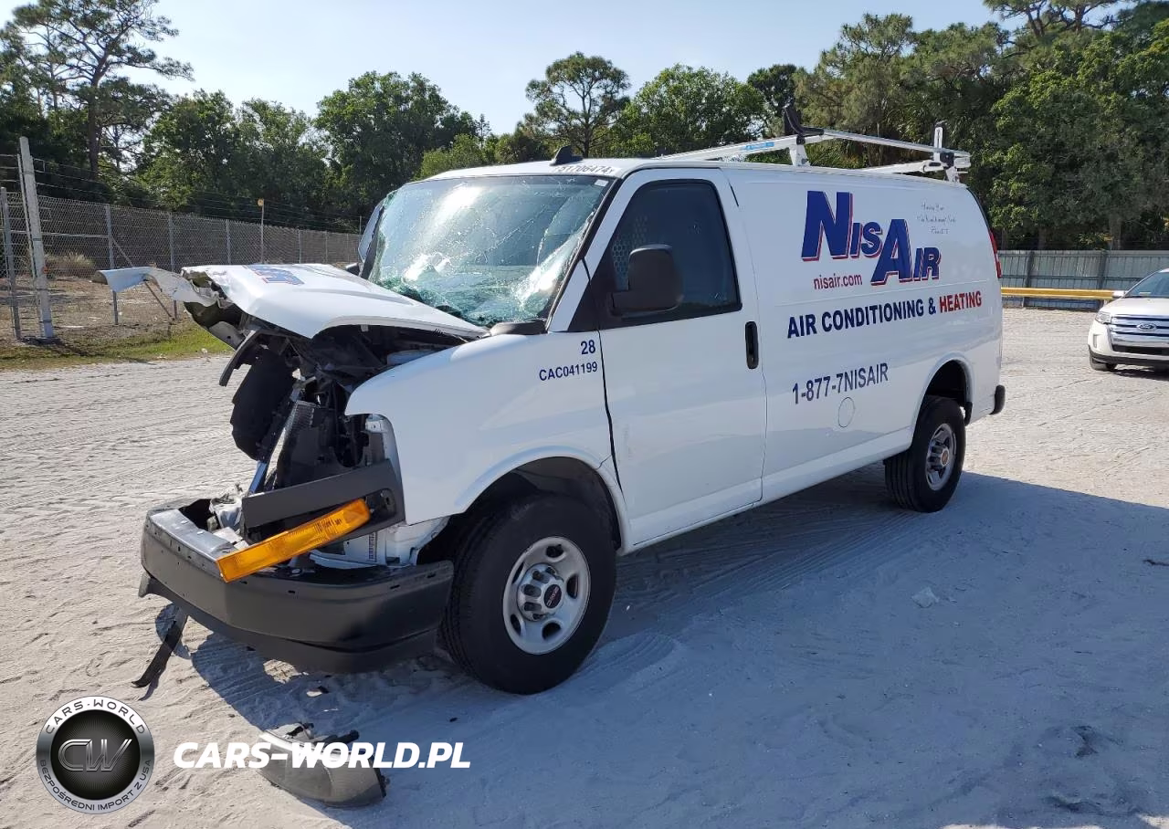 2023 GMC Savana G2500