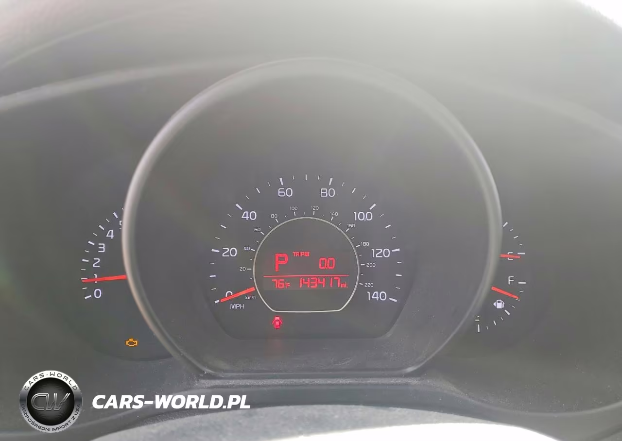 2015 Kia Soul + VIN:KNDJP3A52F7748521 - 9