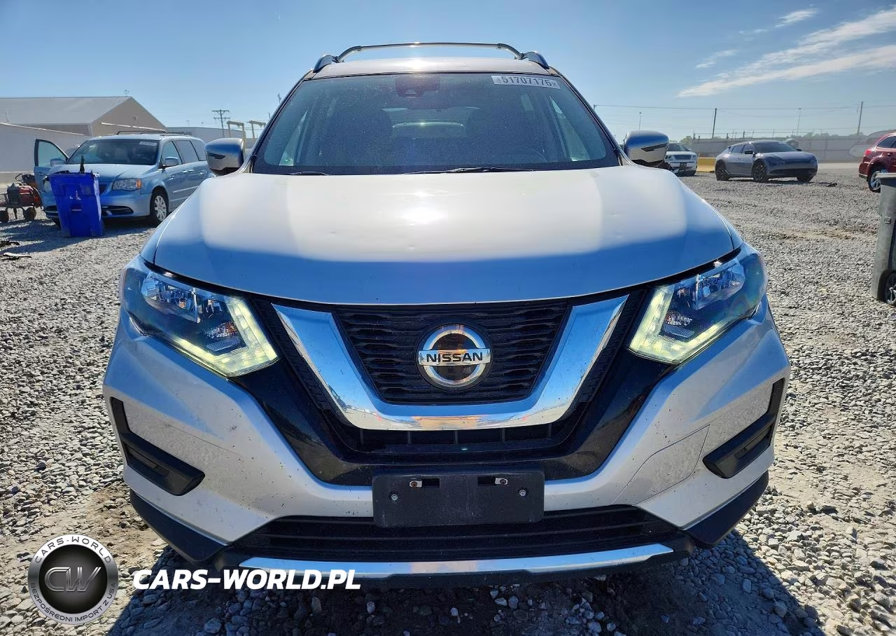 2019 Nissan Rogue S VIN:5N1AT2MV9KC785760 - 5