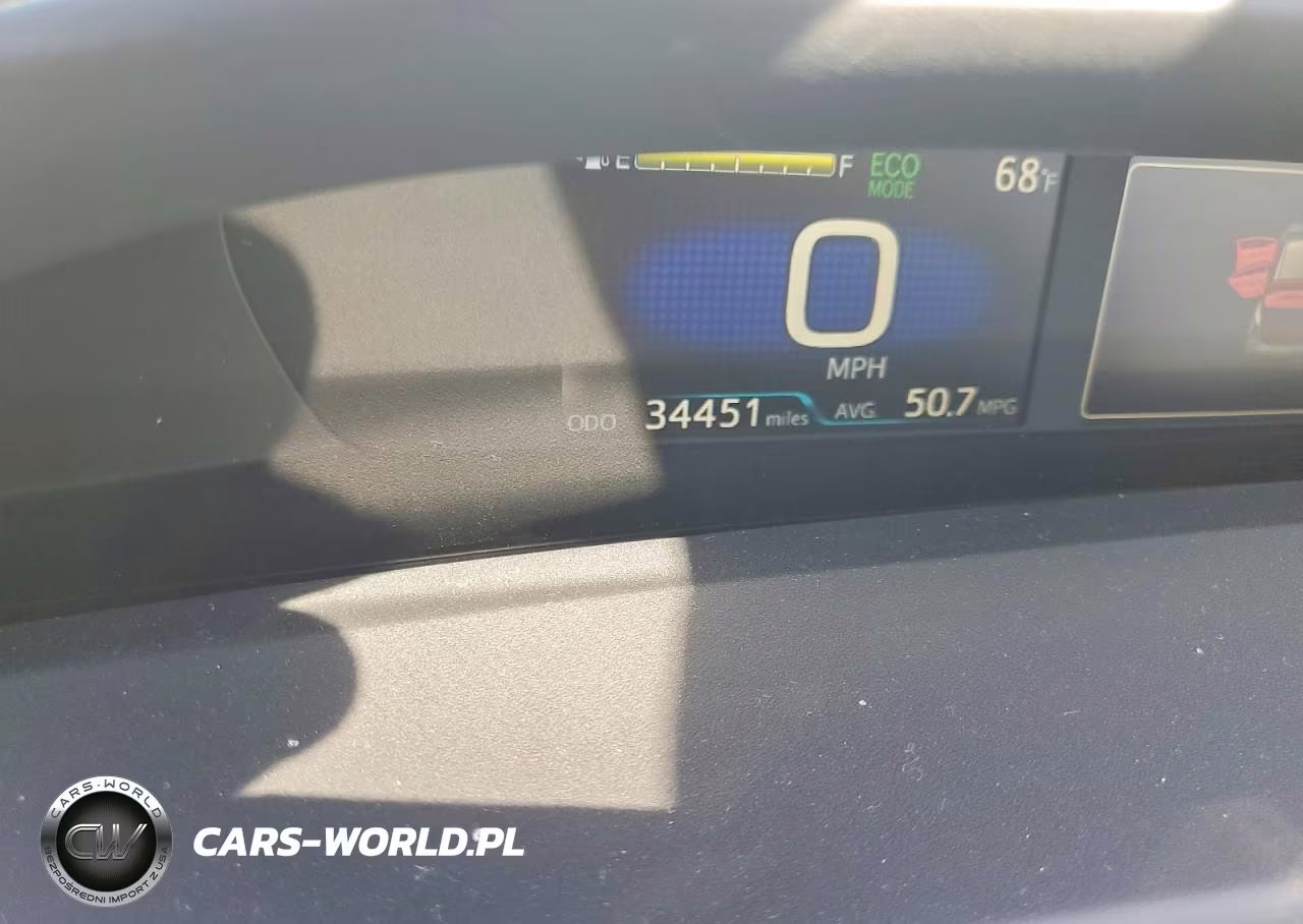 2022 Toyota Prius Limited VIN:JTDKAMFU1N3157341 - 9
