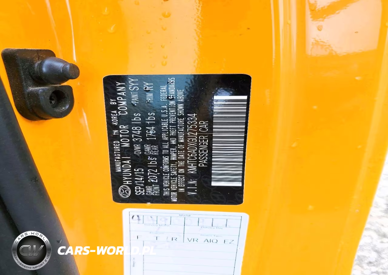 2016 Hyundai Veloster Base VIN:KMHTC6ADXGU275334 - 12