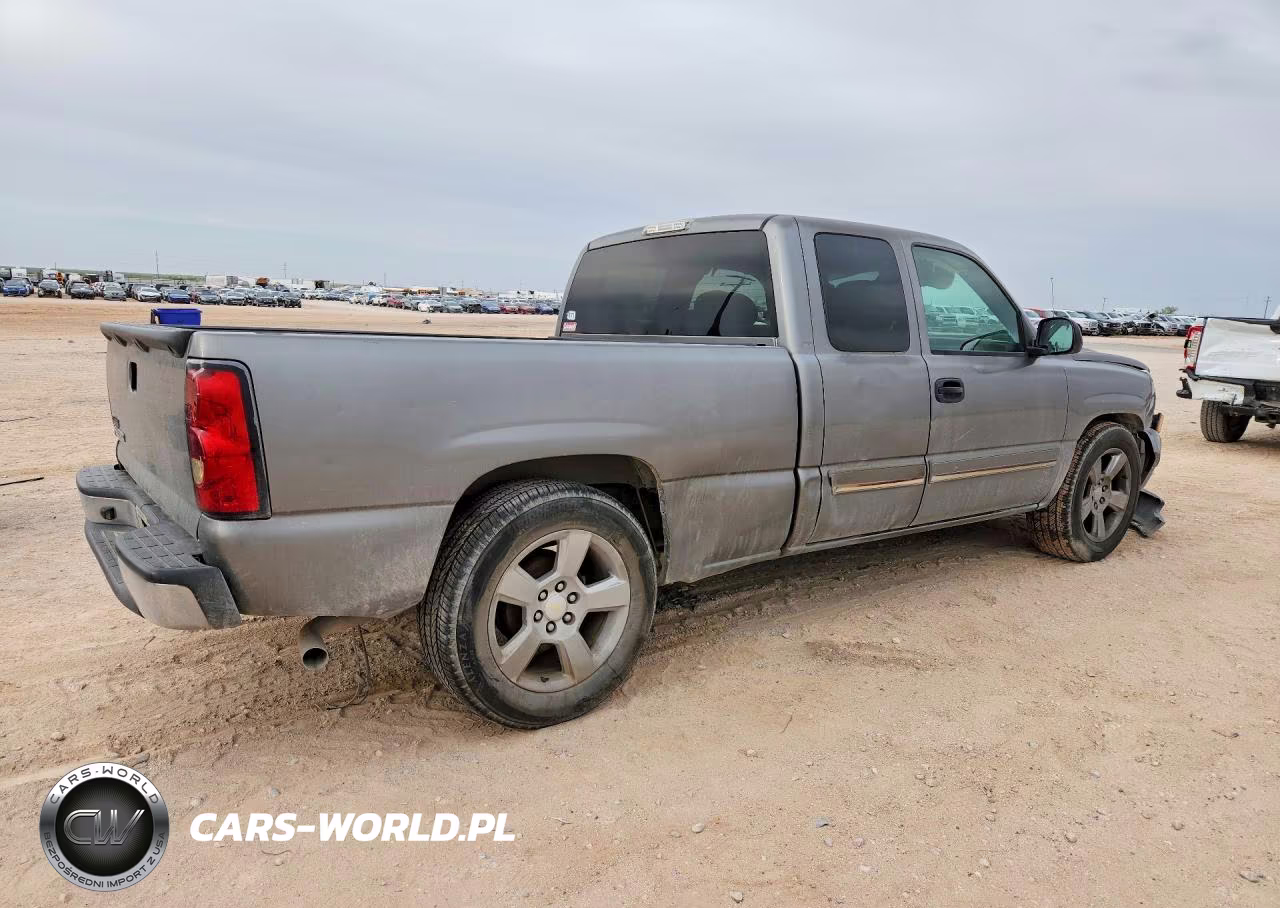 2007 Chevrolet Silverado C1500 Classic VIN:1GCEC19V67Z174873 - 3