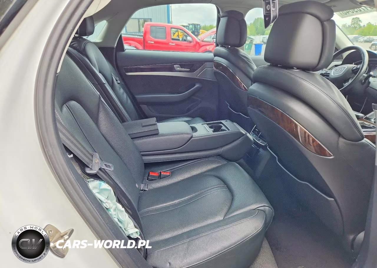 2015 Audi A8 Quattro VIN:WAUJGAFD8FN019937 - 10