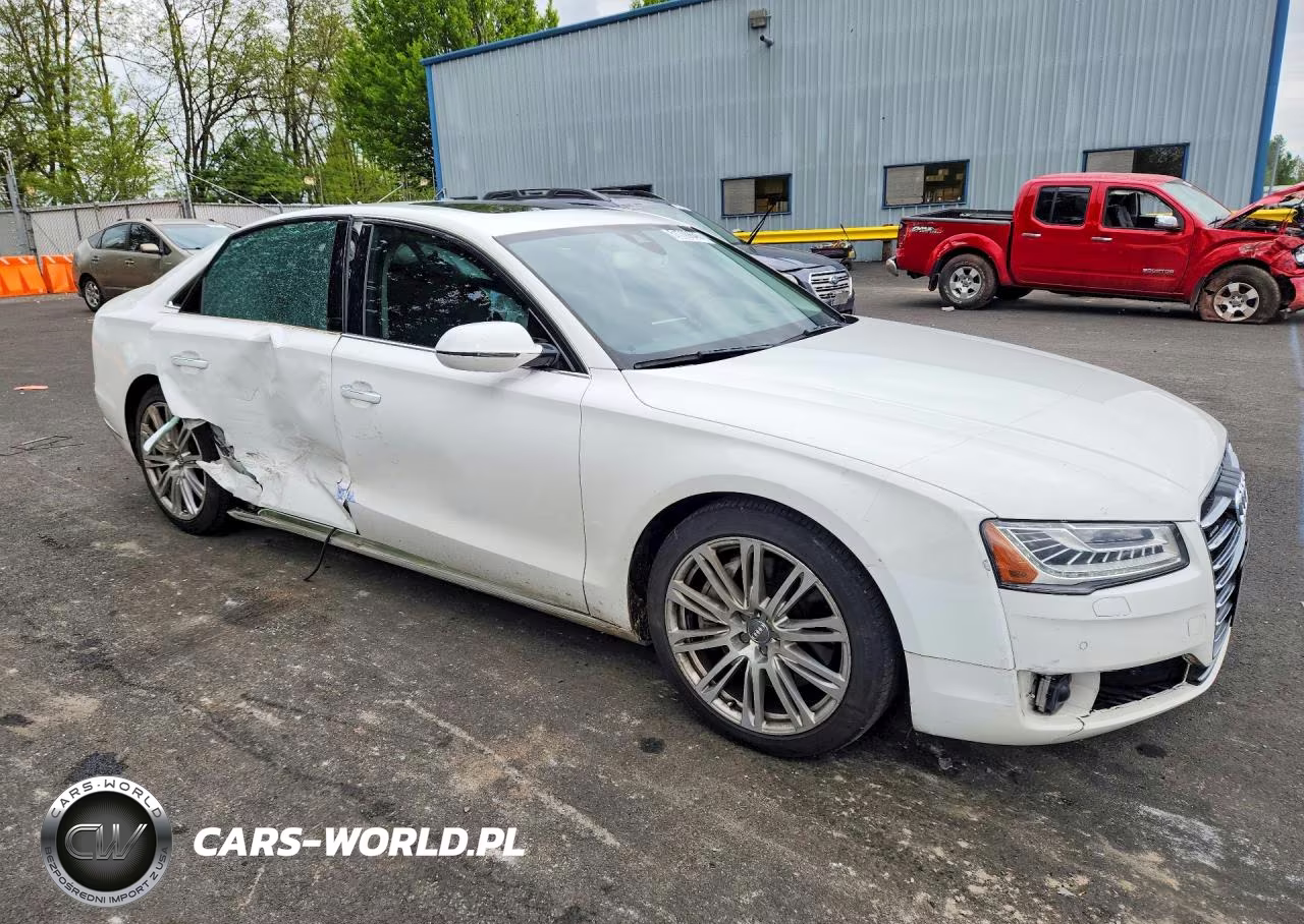 2015 Audi A8 Quattro VIN:WAUJGAFD8FN019937 - 4