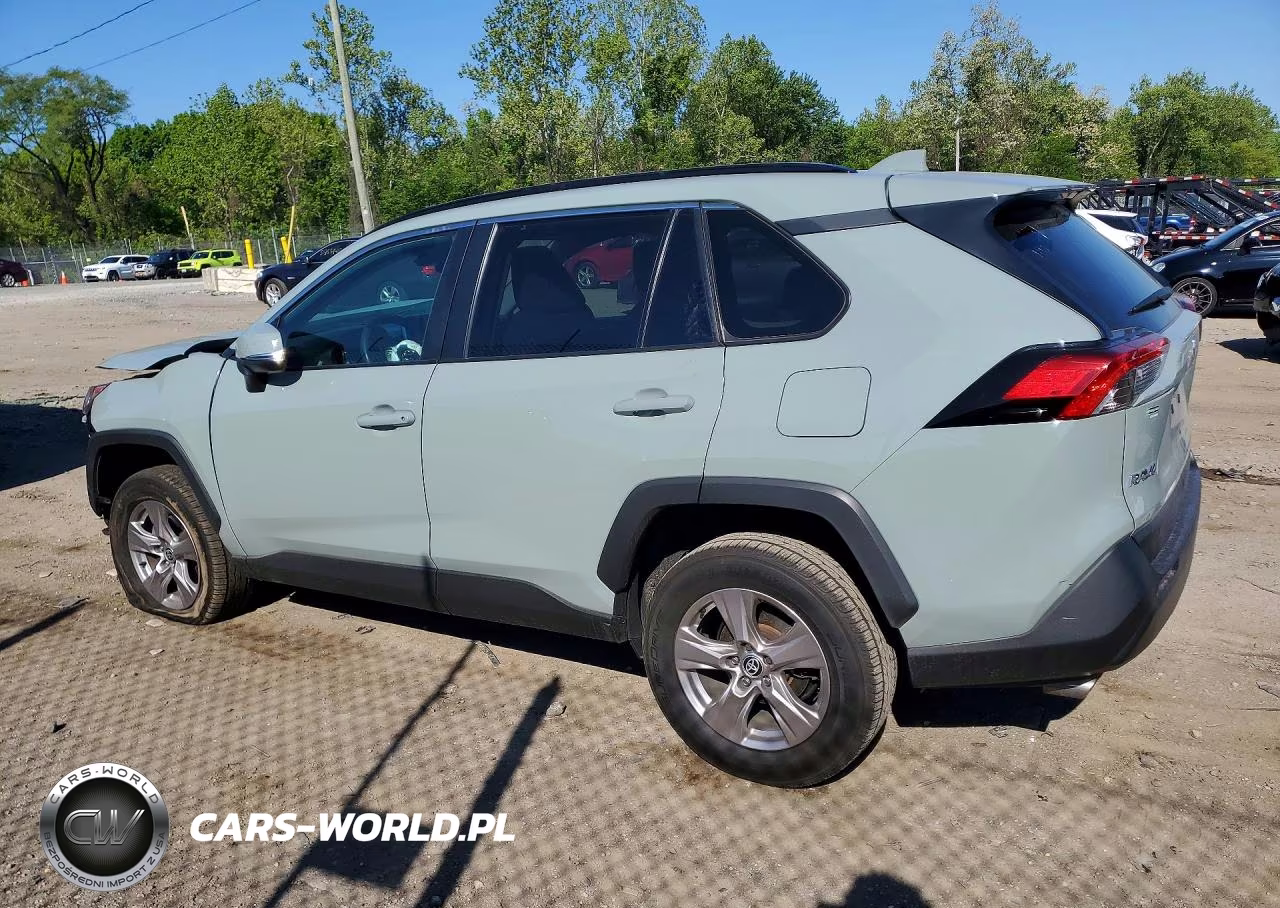 2023 Toyota Rav4 Xle VIN:2T3P1RFV3PW383571 - 2