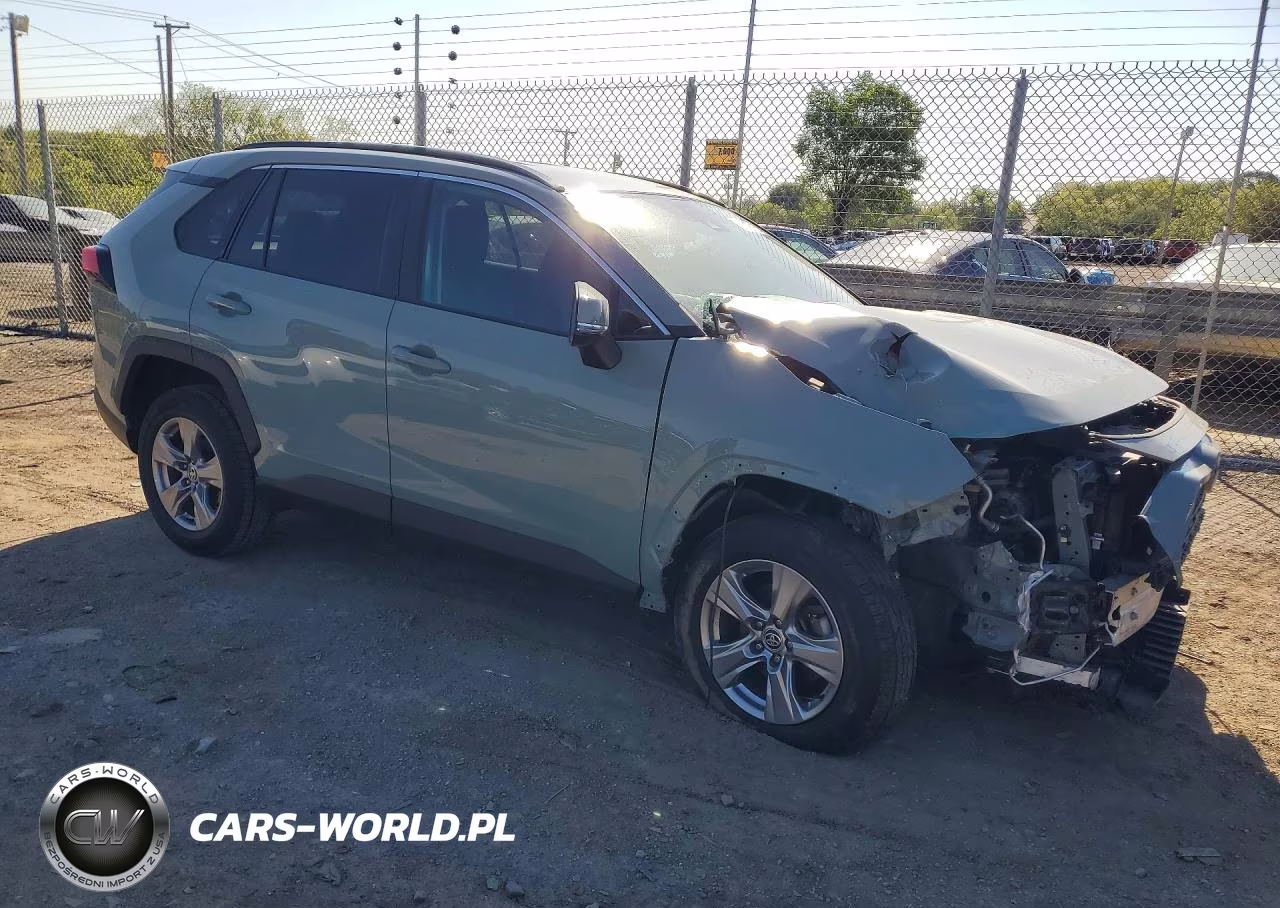 2023 Toyota Rav4 Xle VIN:2T3P1RFV3PW383571 - 4