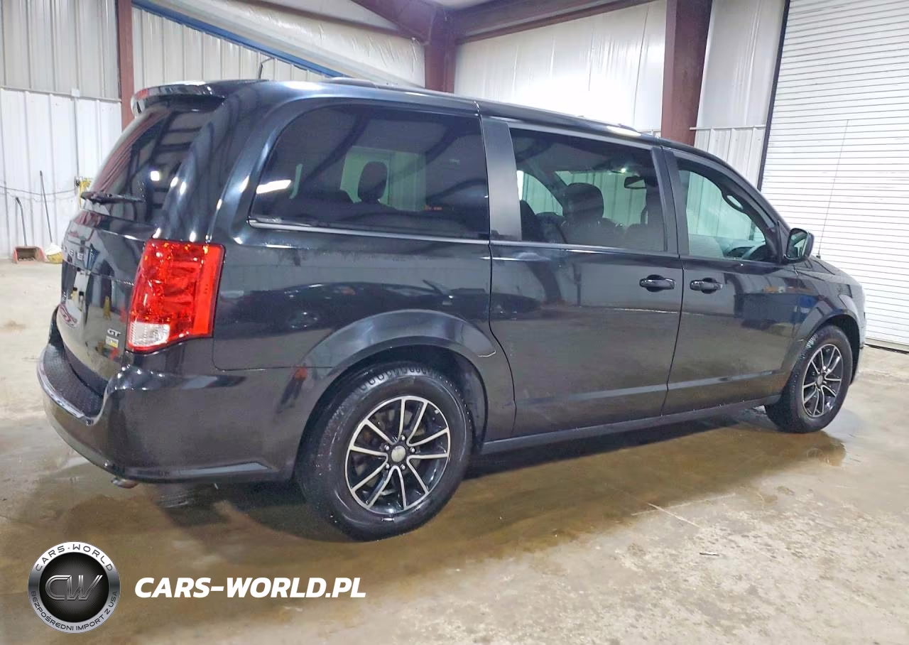 2018 Dodge Grand Caravan Gt VIN:2C4RDGEG1JR331865 - 3