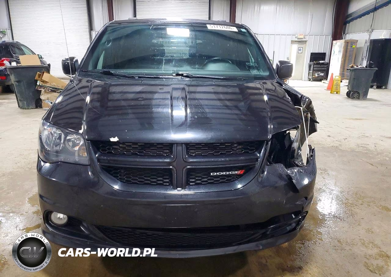 2018 Dodge Grand Caravan Gt VIN:2C4RDGEG1JR331865 - 5