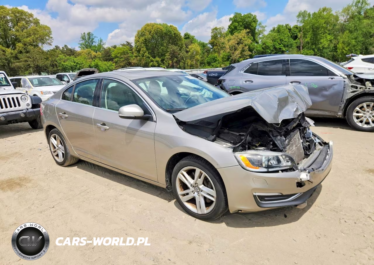 2014 Volvo S60 T5 VIN:YV1612FSXE2287736 - 4