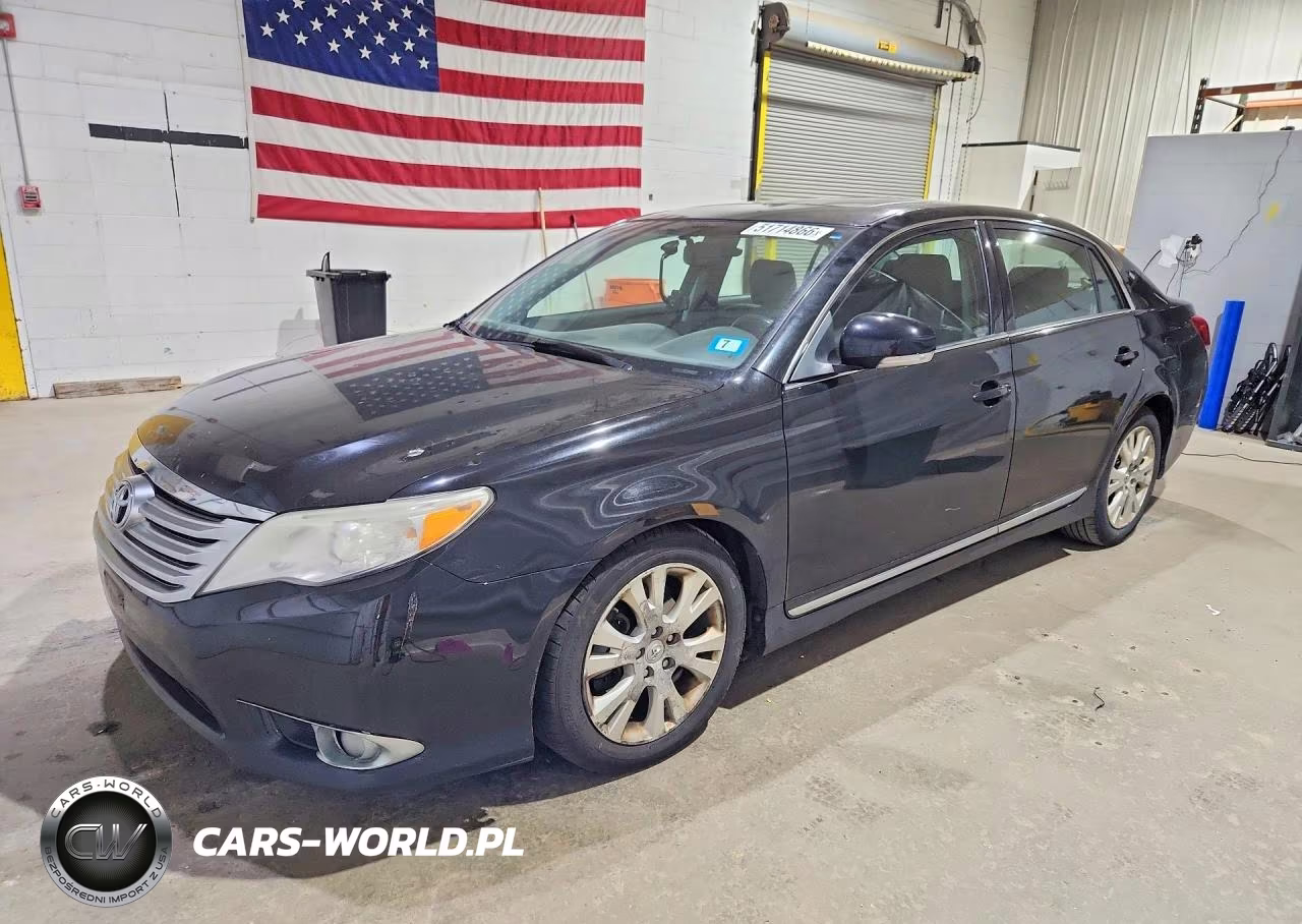 2012 Toyota Avalon Base