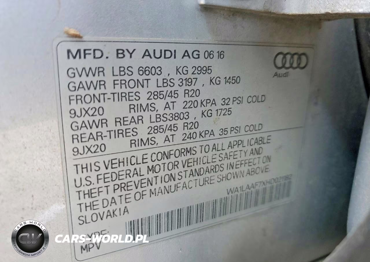 2017 Audi Q7 Premium Plus VIN:WA1LAAF7XHD021182 - 12