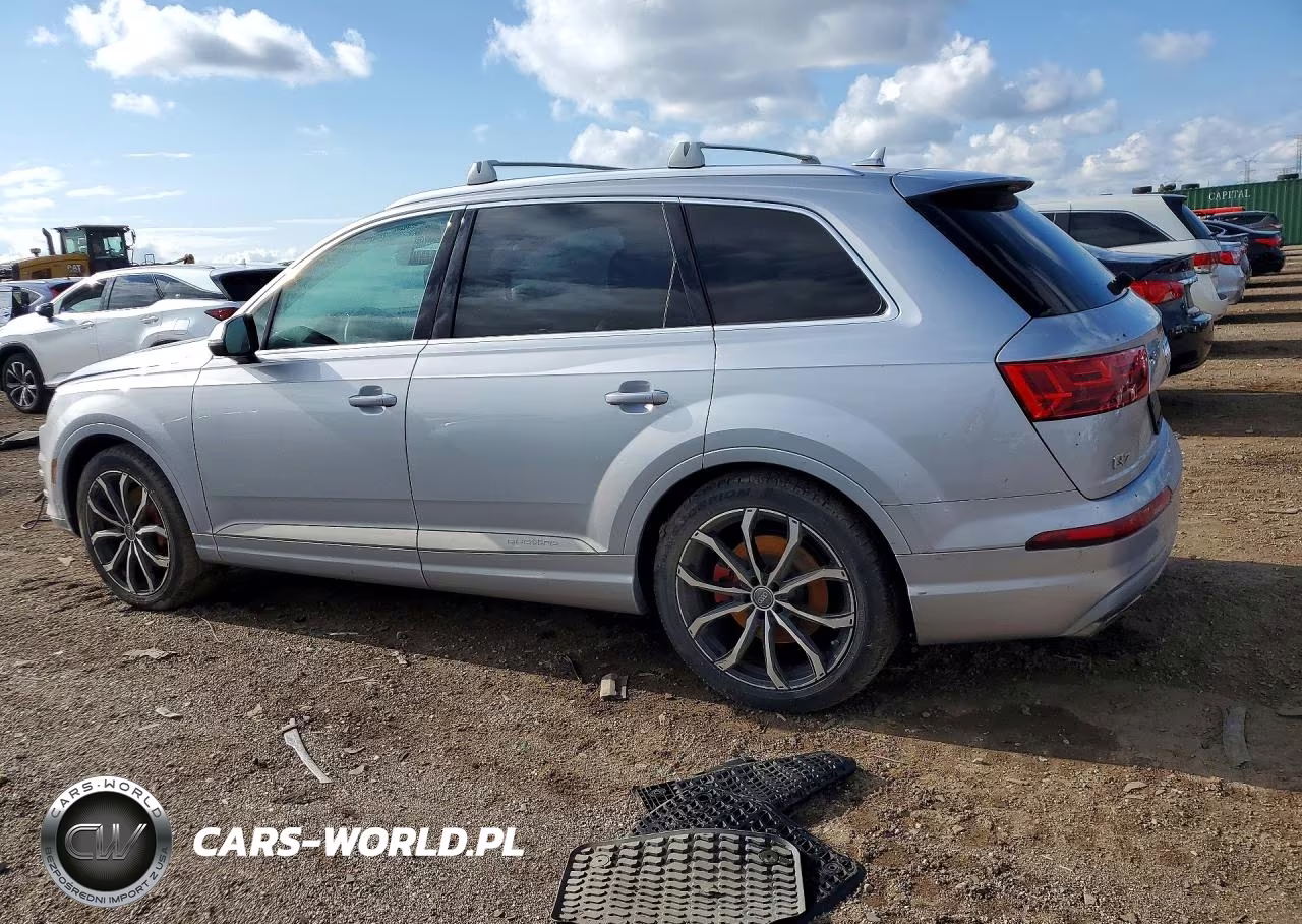 2017 Audi Q7 Premium Plus VIN:WA1LAAF7XHD021182 - 2