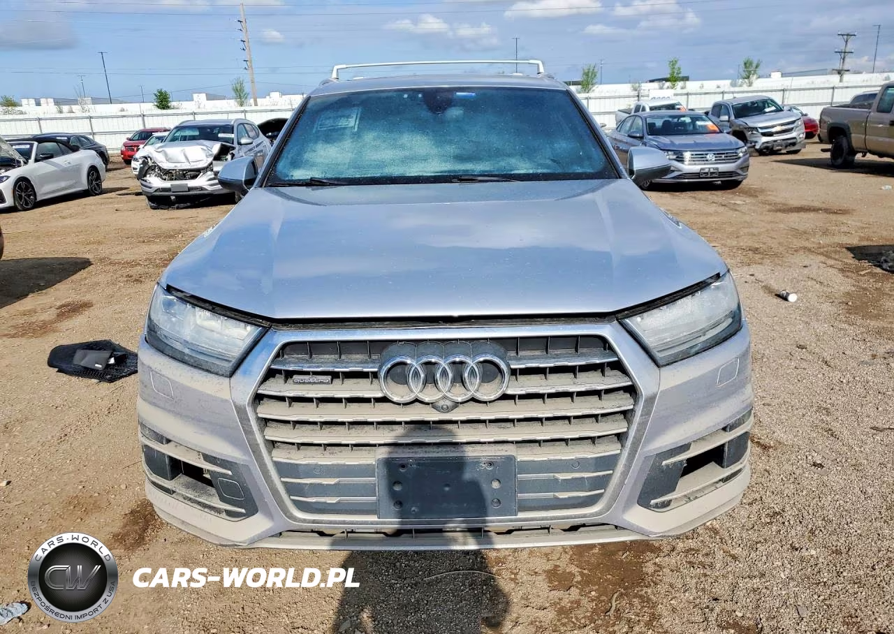 2017 Audi Q7 Premium Plus VIN:WA1LAAF7XHD021182 - 5