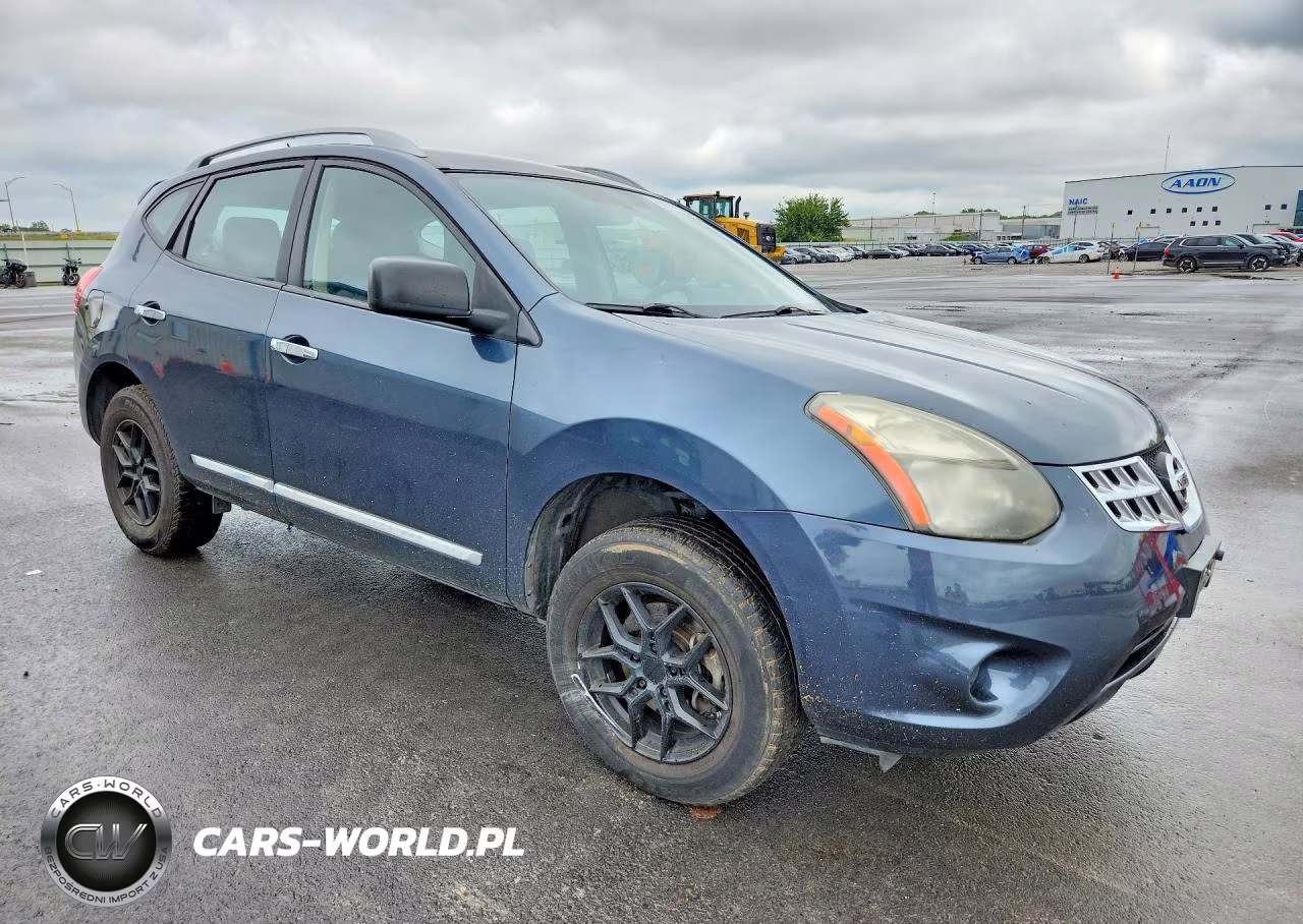 2015 Nissan Rogue Select S VIN:JN8AS5MT1FW157045 - 4
