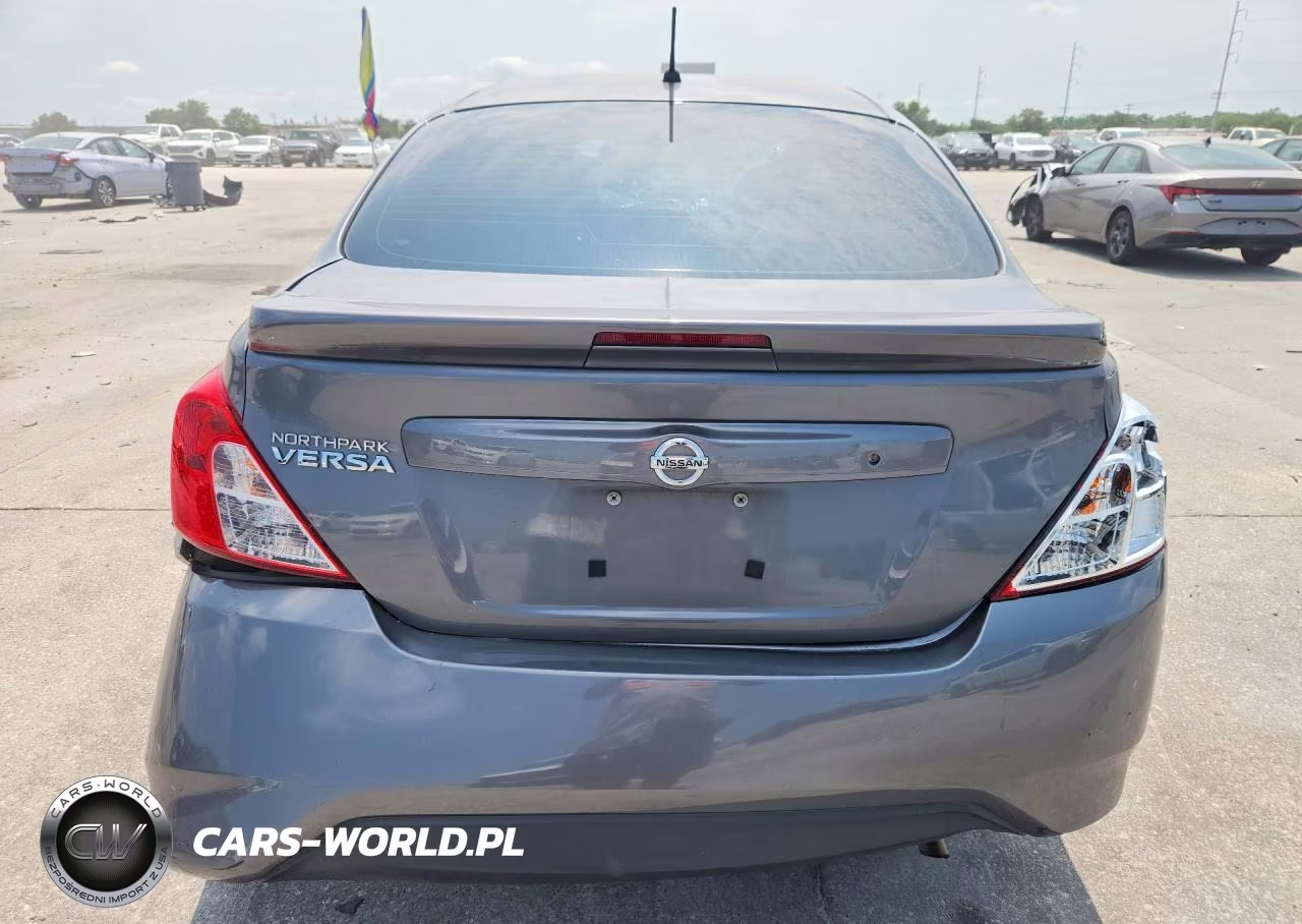 2018 Nissan Versa S Plus VIN:3N1CN7APXJL839146 - 6