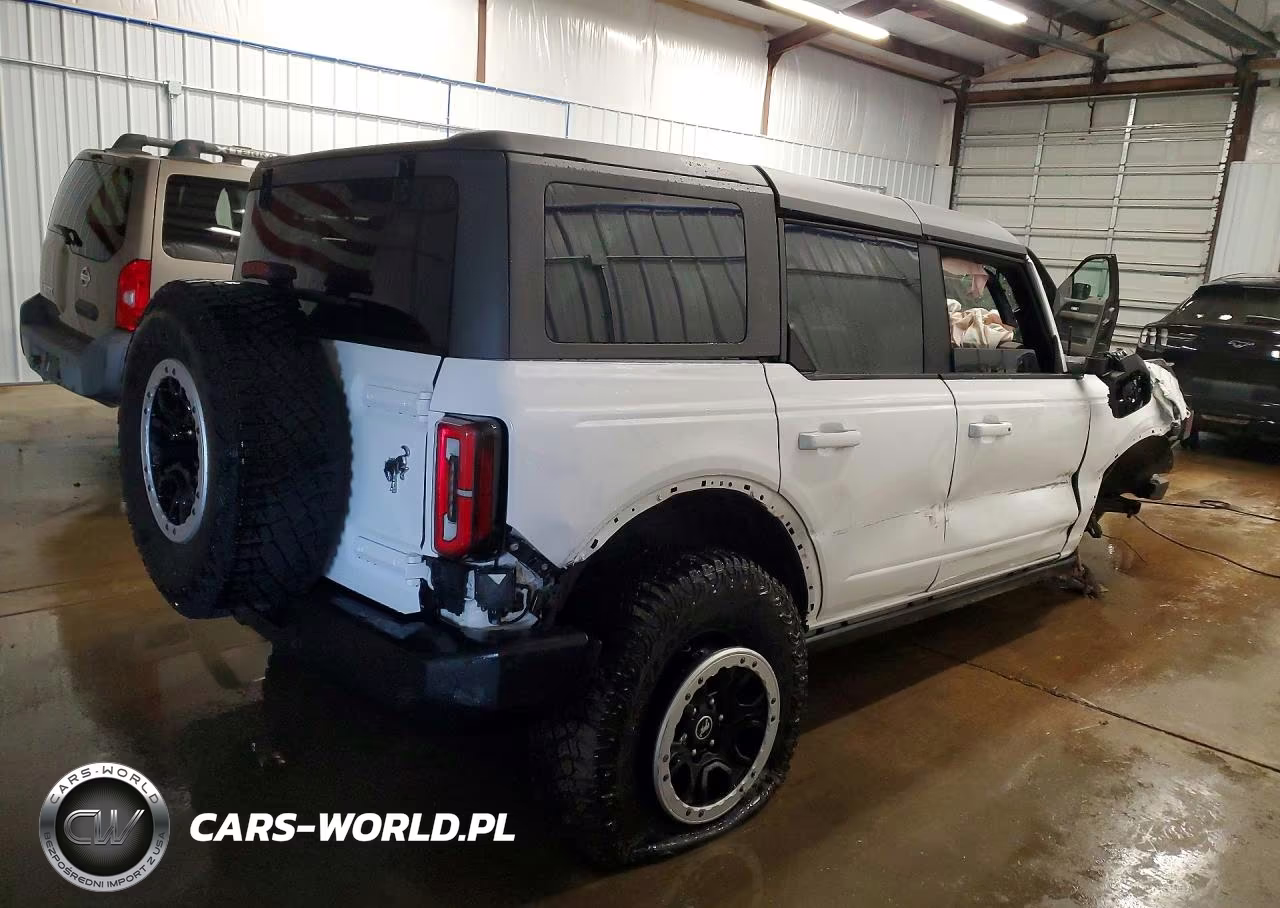 2024 Ford Bronco Outer Banks VIN:1FMDE8BH7RLB51350 - 3