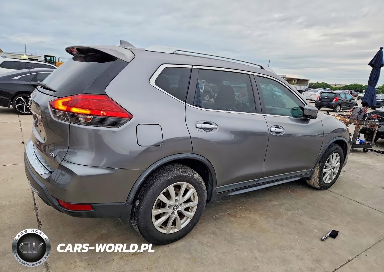 2017 Nissan Rogue Sv VIN:KNMAT2MT6HP550219 - 3