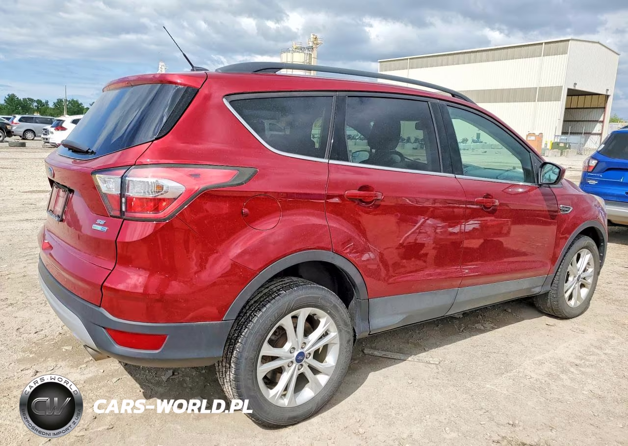 2018 Ford Escape Se VIN:1FMCU9G9XJUB48432 - 3