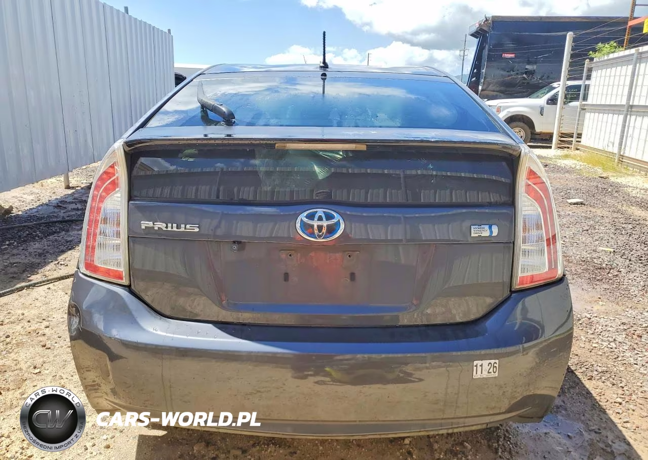 2013 Toyota Prius One VIN:JTDKN3DU6D1692290 - 6