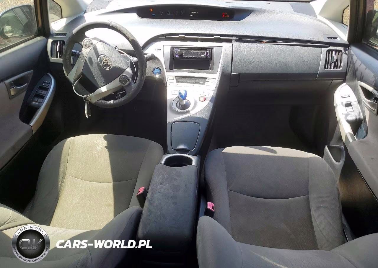2013 Toyota Prius One VIN:JTDKN3DU6D1692290 - 8