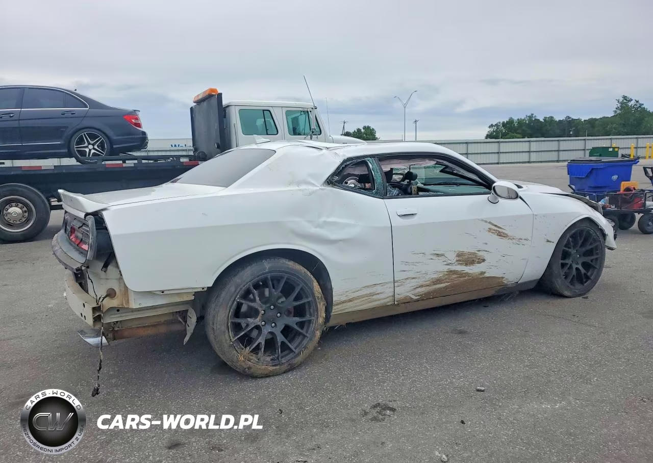 2016 Dodge Challenger R VIN:2C3CDZBT4GH264992 - 3